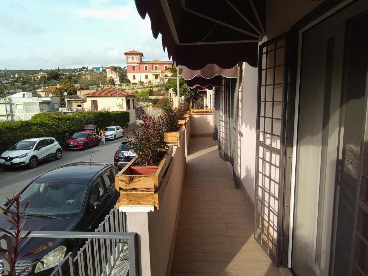 Big Mama Jungle Rooms Terracina Exterior foto