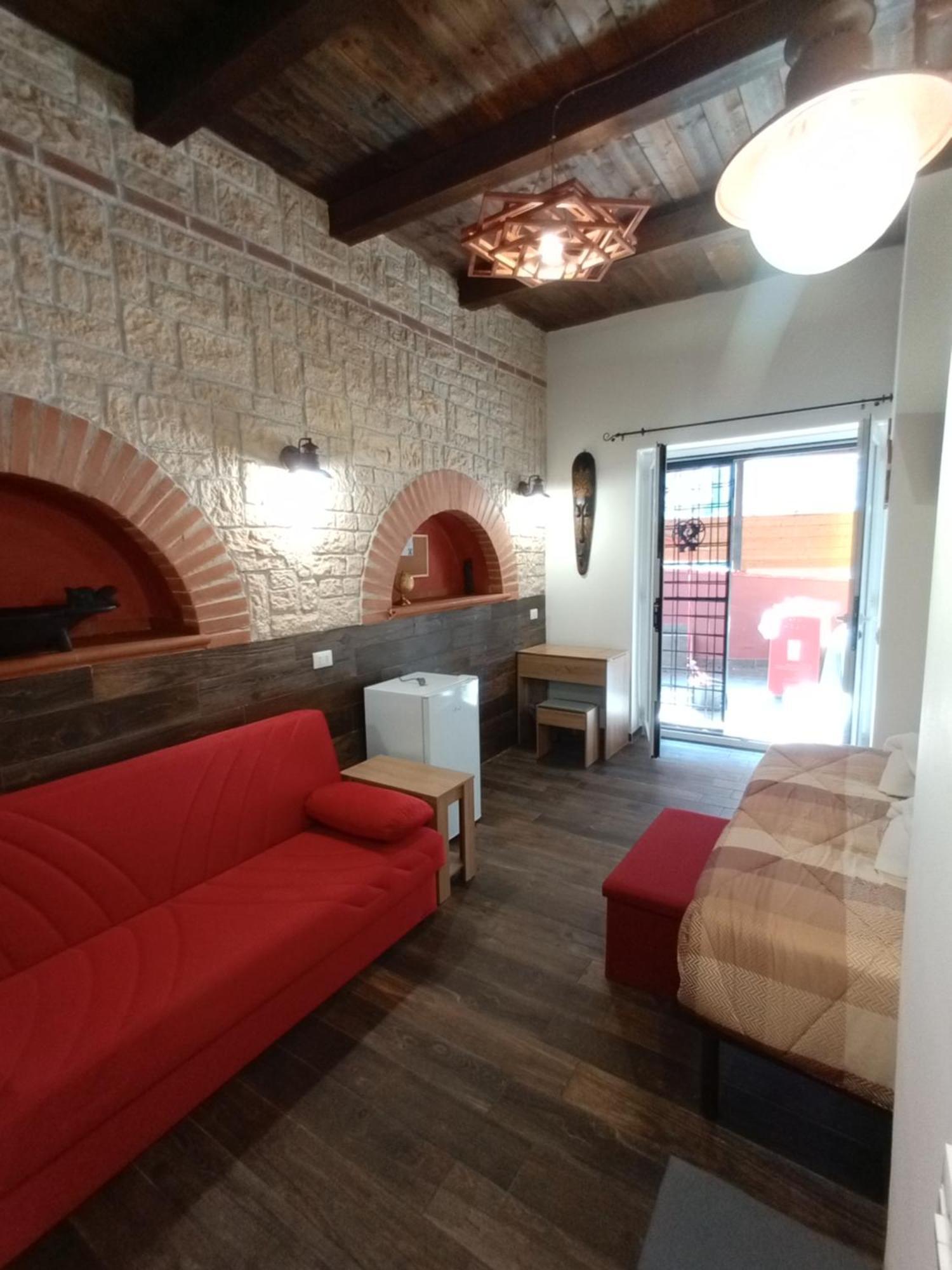 Big Mama Jungle Rooms Terracina Exterior foto